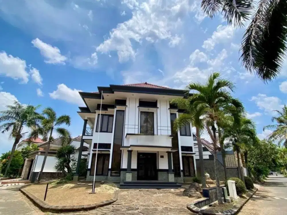 Dijual Rumah Hook 2 Lantai di Bukit Cemara Tujuh Malang