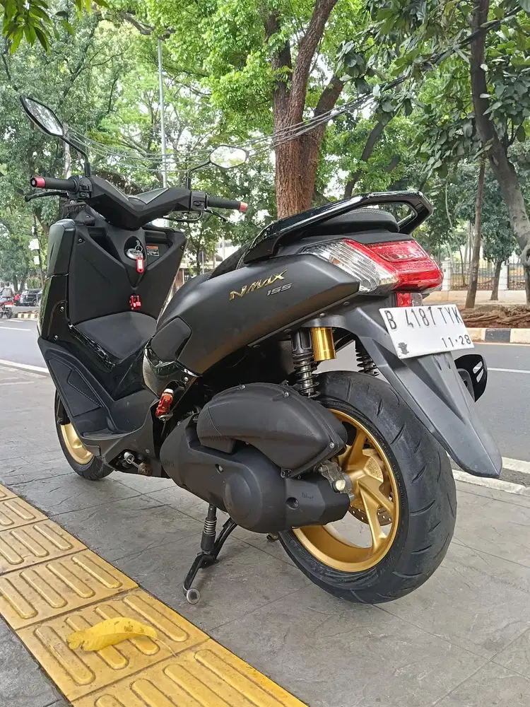DIJUAL CASH YAMAHA N MAX OLD THN 2018 PJK IDUP SIAP PAKAI
