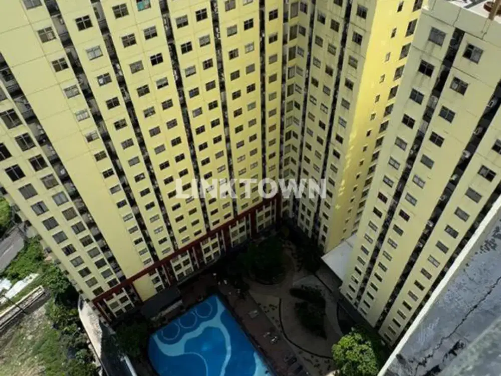 Apartemen Semifurnished View Kolam Renang di Gunawangsa Merr
