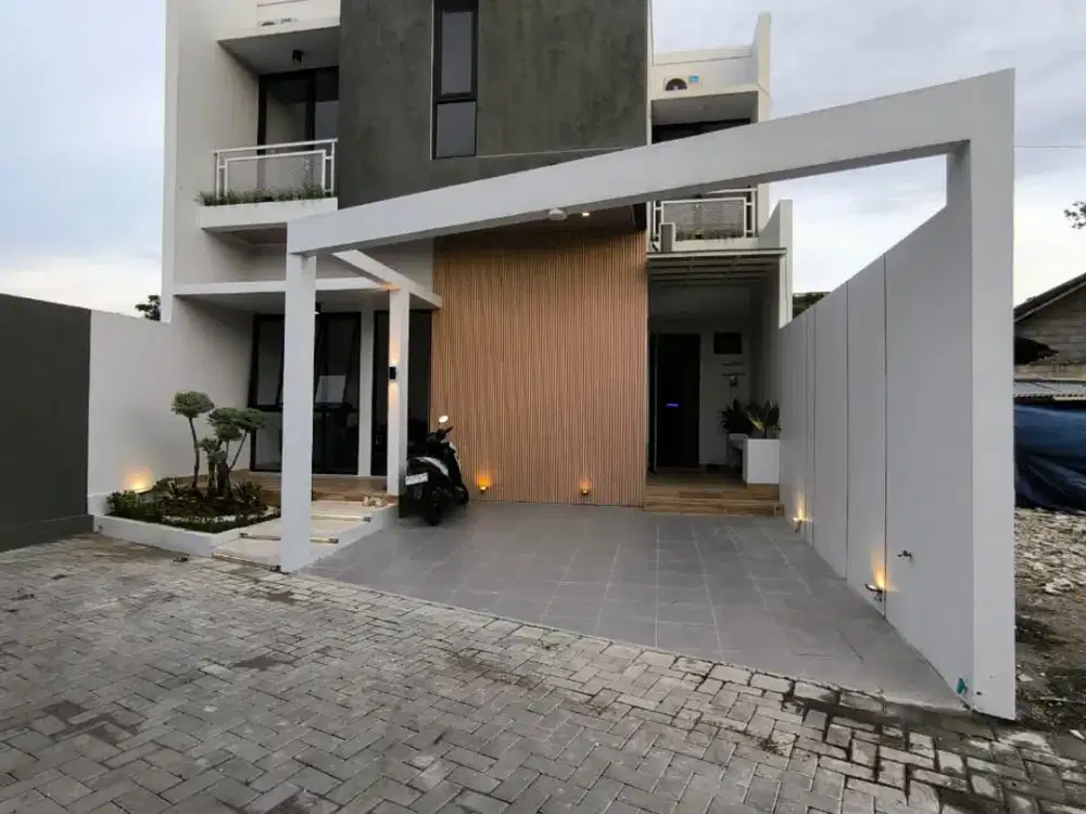 Di Barat Sleman City Hall Perumahn One Gate 2 Lantai Sudah FREE Furnish Siap Akad!