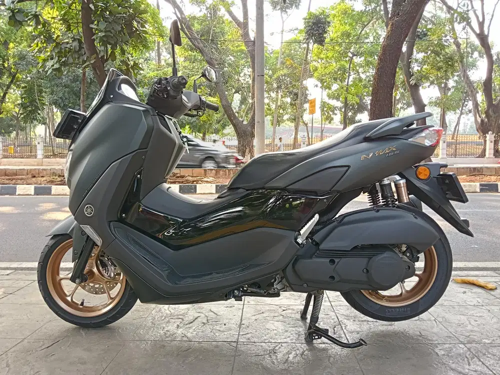 DIJUAL CASH NEW YAMAHA N MAX KUNCI THN 2022 PJK OFF 2x SIAP PAKAI