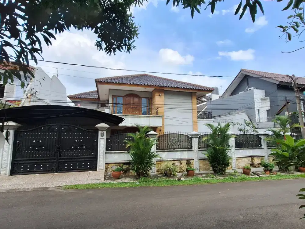 DIJUAL RUMAH MEWAH DI  MEGAPOLITAN ESTATED CINERE