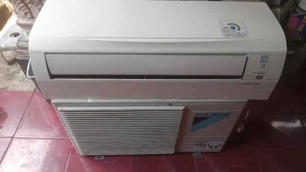 Ac 1 pk Daikin Thailand + pasang