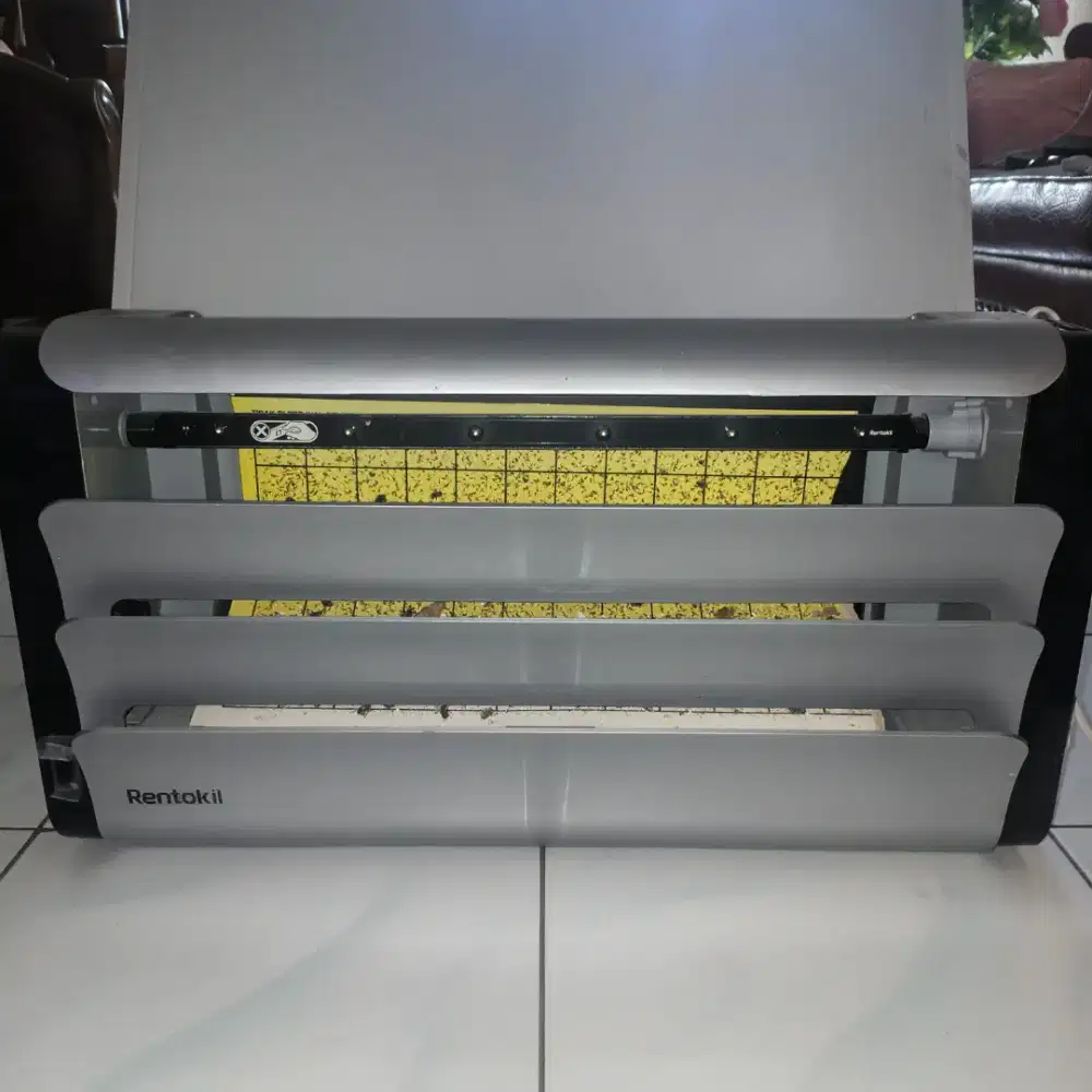 Rentokil Lumnia Standard Pest Control Like New