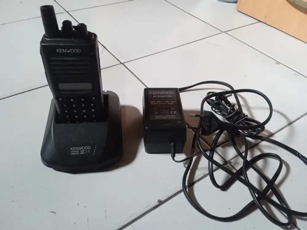 HT kenwood lengkap