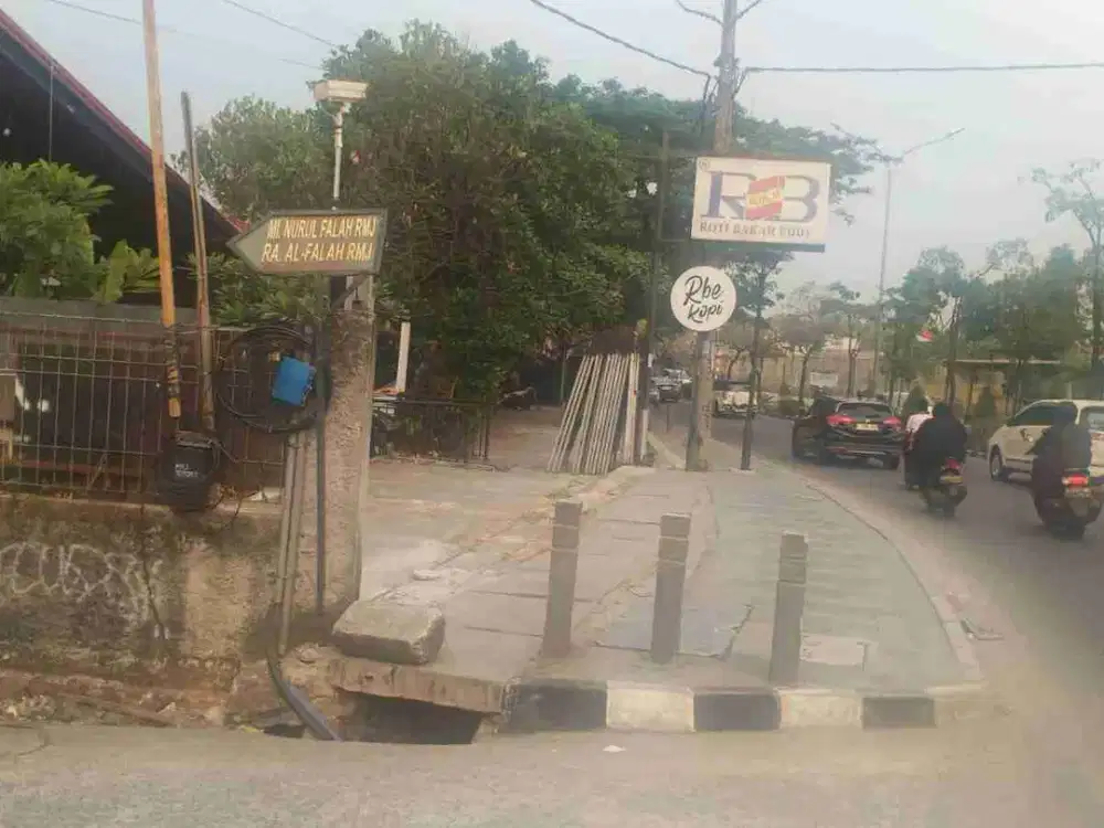 Tanah Murah Untuk Usaha, jalan raya Ciater. depan Kelurahan Rawa Mekar, Serpong, Nego sampai Jadi.