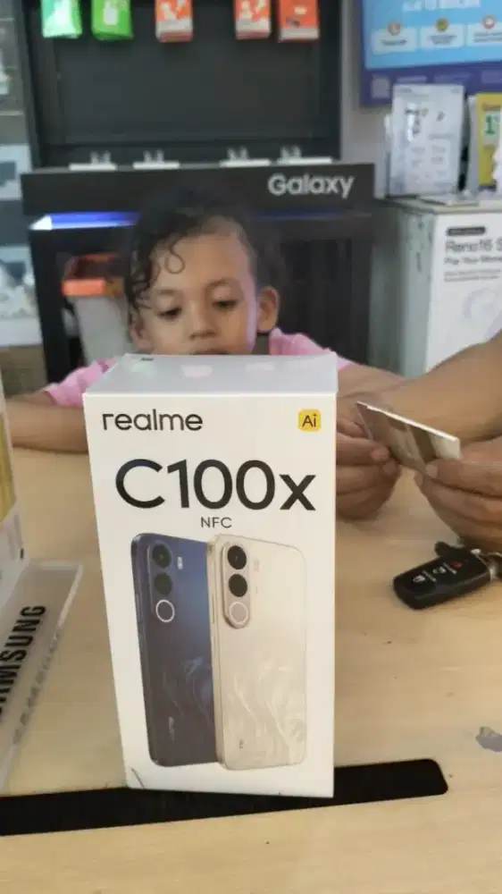 Realme C100X ram 8/256gb