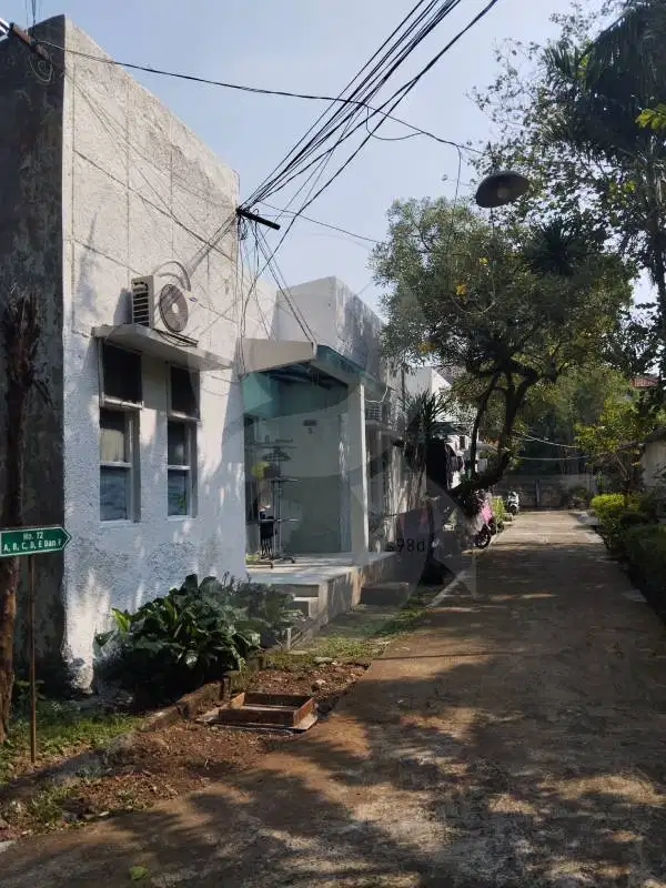 Rumah Dikontrakan pasutri