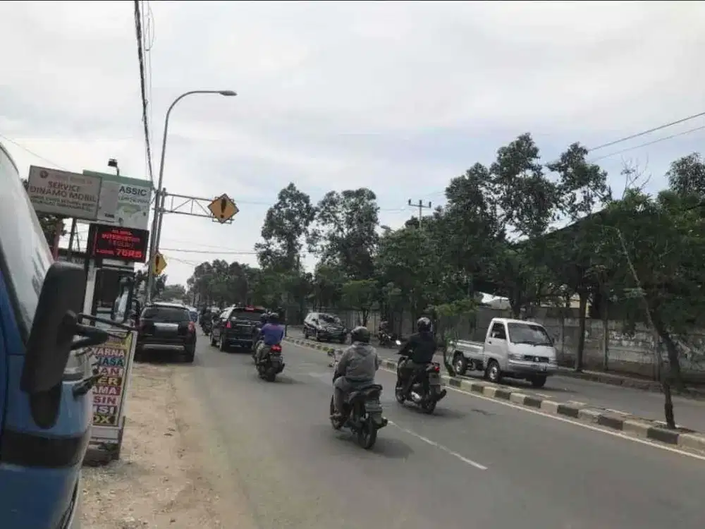 tanah bangunan dekat cipondoh depan jalan besar samping gacoan