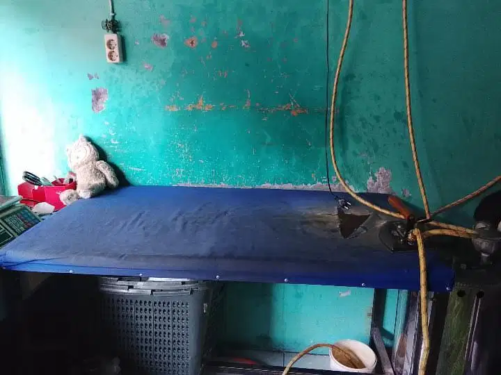 Meja setrika UAP /GAS