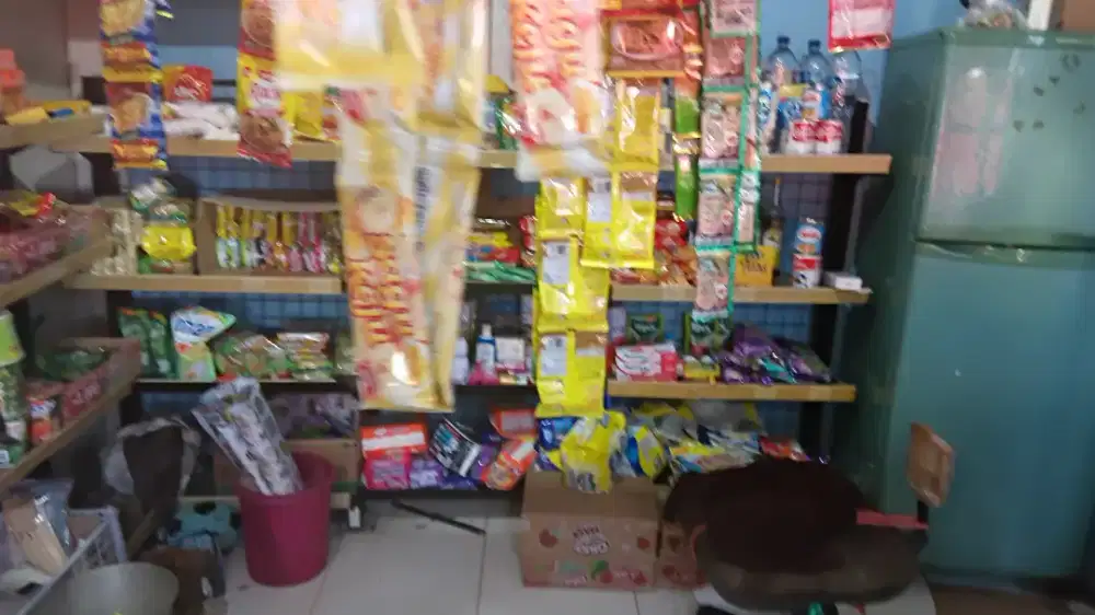 Dijual rak minimarket