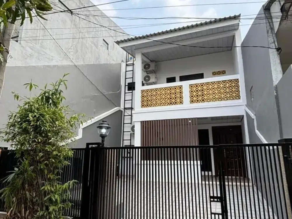DIJUAL RUMAH 2 LANTAI DUTA KRANJI BEKASI BARAT | SHM & SIAP HUNI