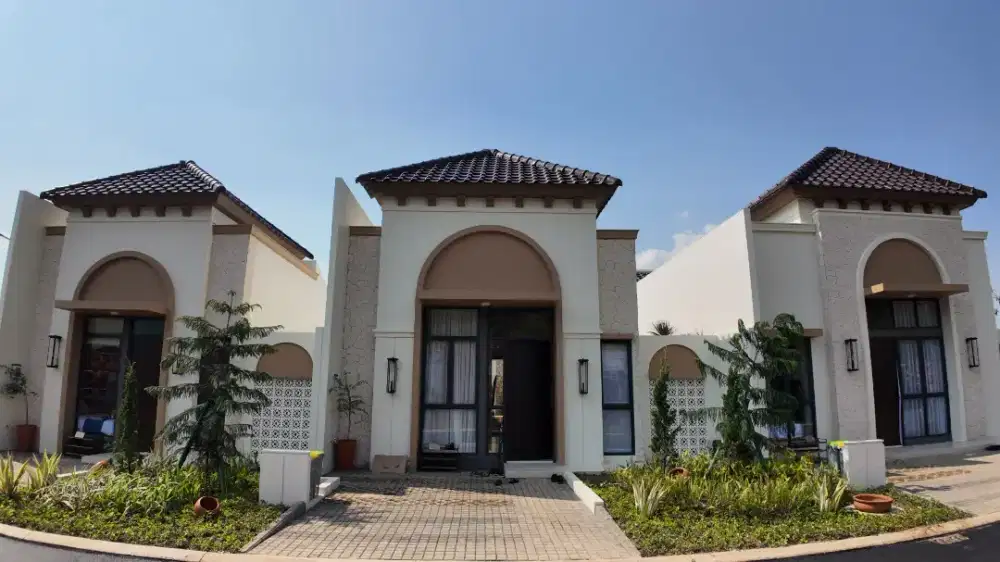 Dijual rmh exclusive 1lt view gunung di sentul  akses toll & LRT
