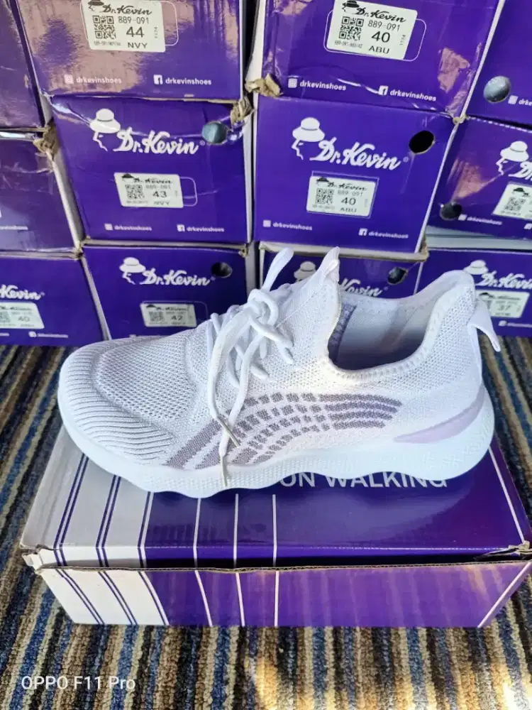 Sepatu Wanita Masih baru