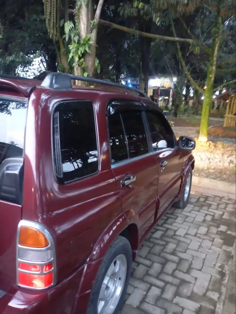 JUAL CEPAT MOBIL ESCUDO
