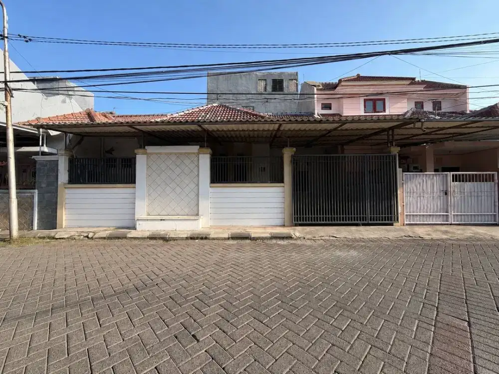 Disewakan rumah di Mulyosari.