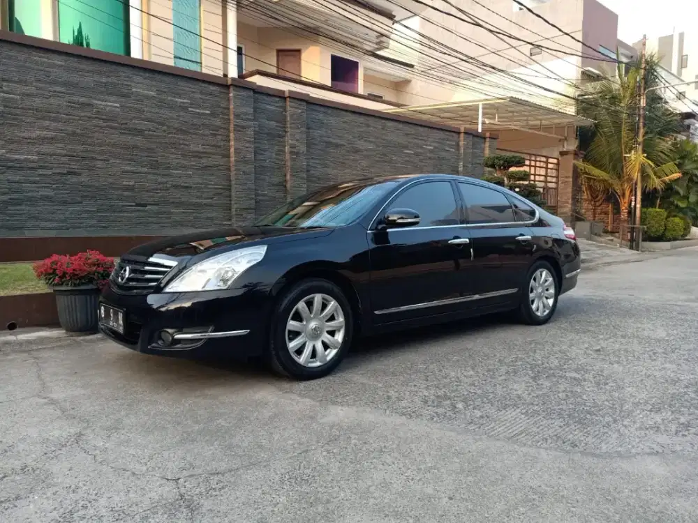 ISTIMEWA Nissan TEANA 2.5 XV MATIC V6 2011 FACELIFT (LOW KM 70 Rb-an