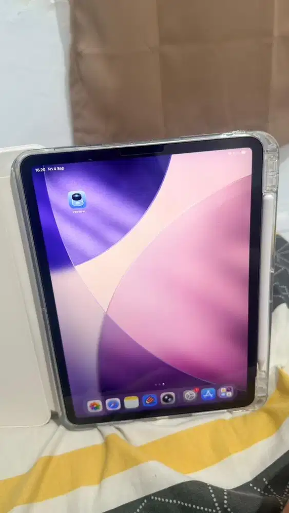 Dijual Ipad Pro 11 inch. kondisi 98% Dijamin mulus.