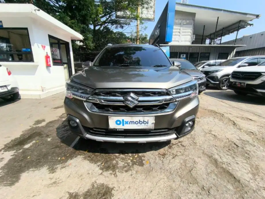LOW DP Suzuki XL7 1.5 Zeta Bensin-AT 2023 SAZ