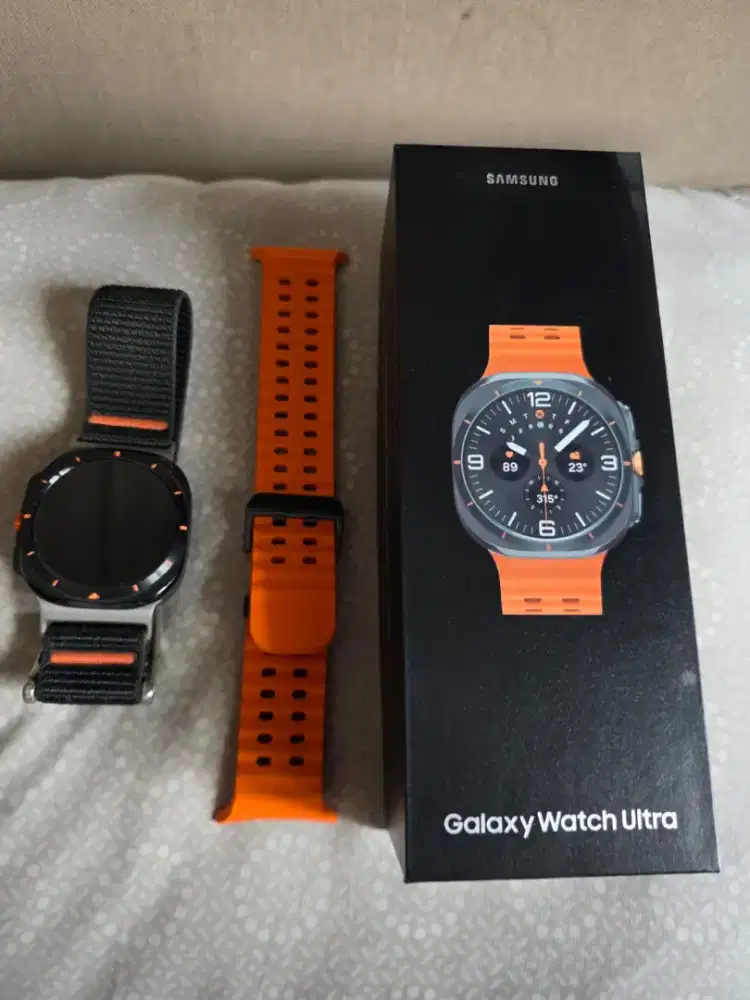 ​[WTS / DIJUAL] Samsung Galaxy Watch Ultra 47mm - Titanium Grey