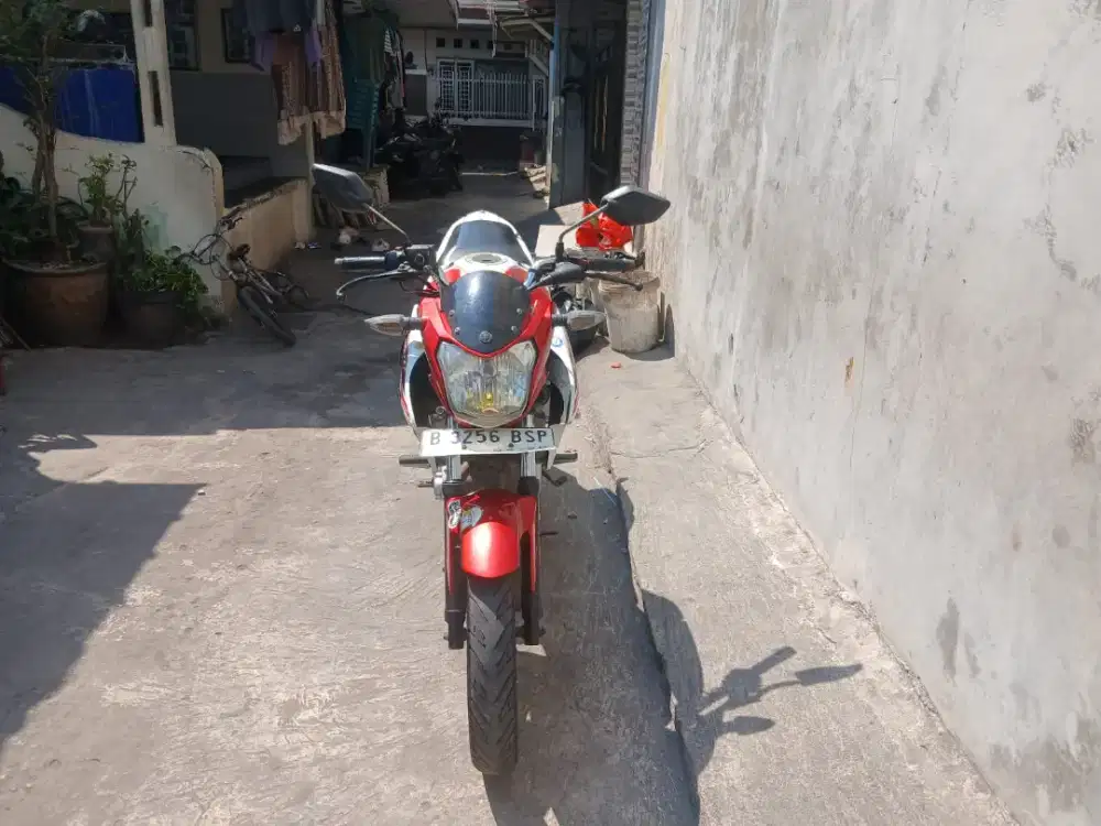 Yama vixion 2013 ( 7 juta)