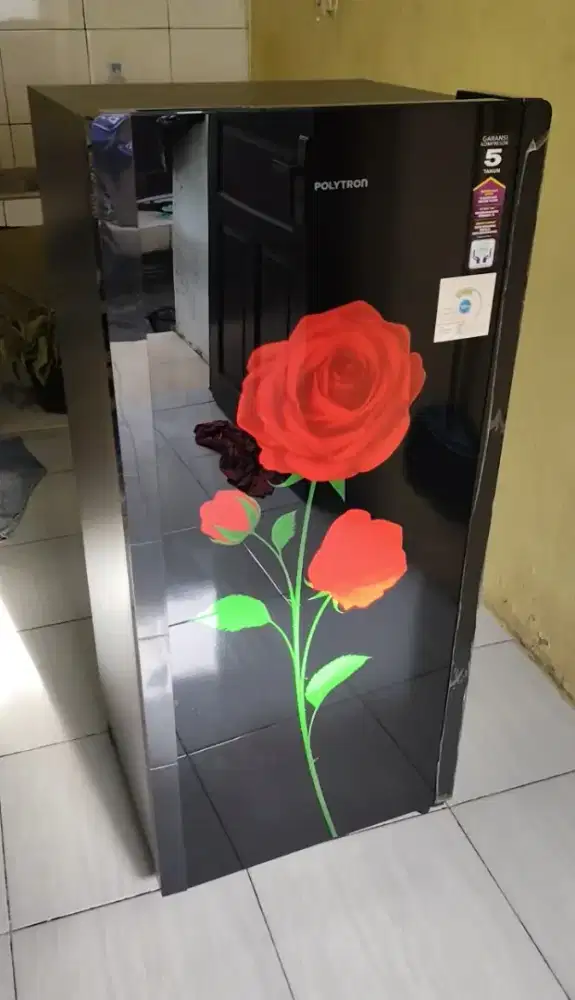 Kulkas Polytron PRA 18CRX