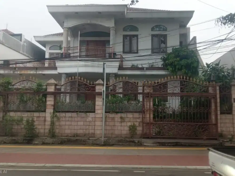 DIJUAL CEPAT RUMAH MEWAH 2 LANTAI DI TEBET BARAT JAYA JAKARTA