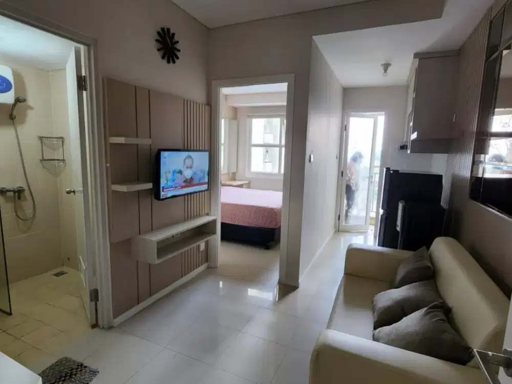 DISEWAKAN APARTEMEN FULL FURNISHED DI PARAHYANGAN RESIDENCE