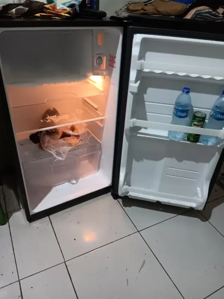 Kulkas baru 1 pintu