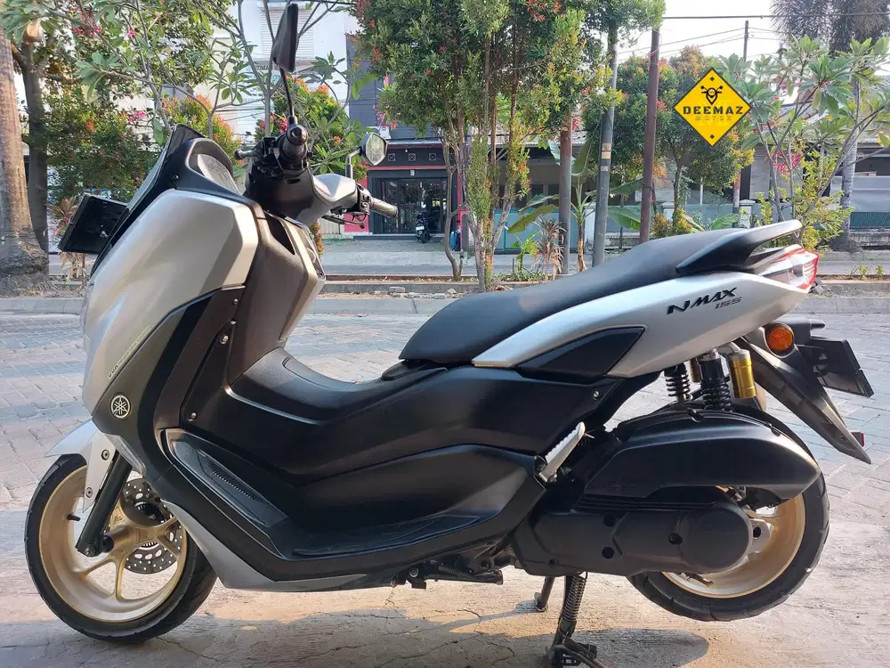 (DP 500)‼️ Plat B TangKot NMax Keyless Connected Silver 2022