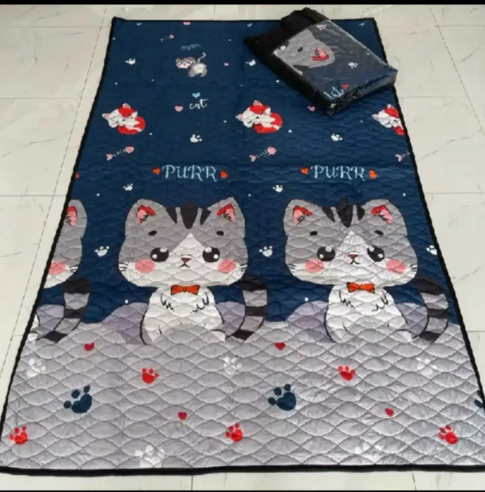 Karpet Lantai Quilting motif karakter sutra jumbo 230x140