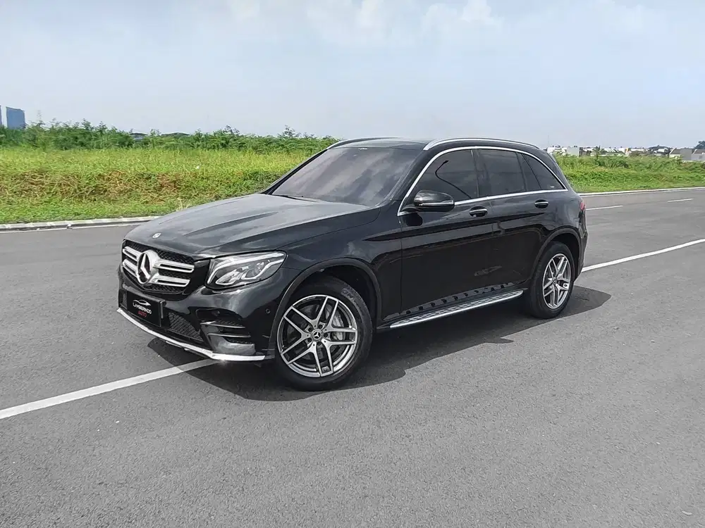 MERCEDES BENZ GLC200 AMG LINE 2.0 TURBO 2018 PANORAMIC SUNROOF LOW ODO