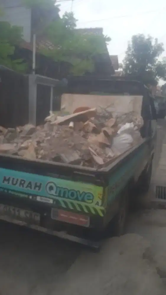 Jasa angkut/buang puing/sampah/barang bekas,pindahan dll