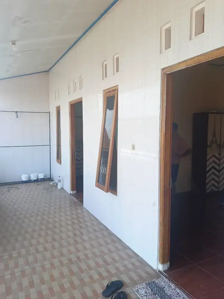 Mawar Gemilang Kost Maguwoharjo