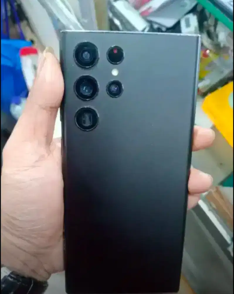 SAMSUNG S22ULTRA