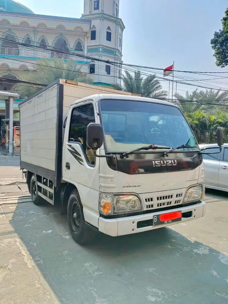 Isuzu Elf NKR thn 2015 Kabin Jungkit dan Power Steering Full Original