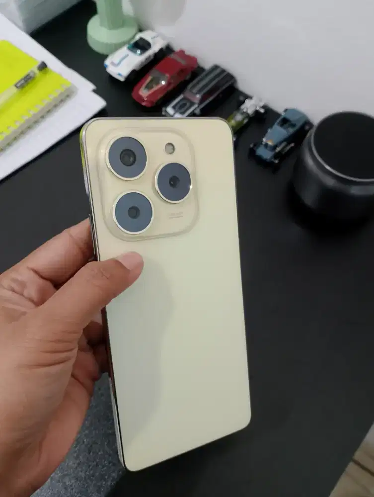 Tecno Spark 20 Pro 12/256