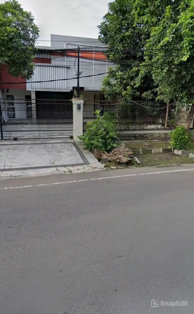 Disewakan Bangunan Komersial Area Jalan  Bengawan Pusat kota Surabaya