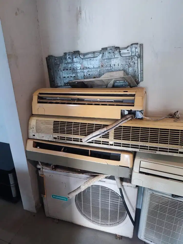 Terima ac bekas rusak mati