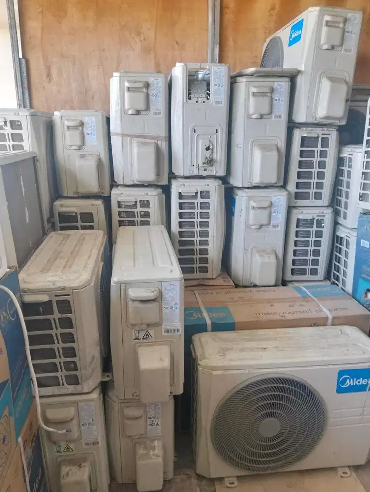 Terima ac bekas mati rusak