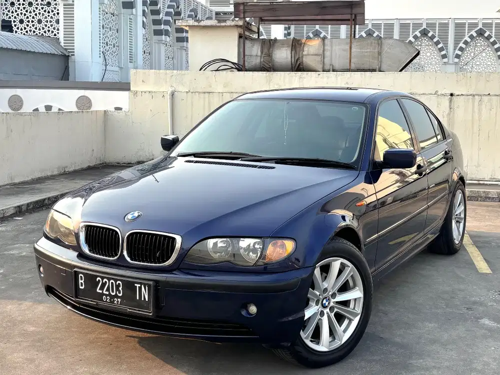 (LOW KM) BMW E46 318i Facelift 2003 Biru