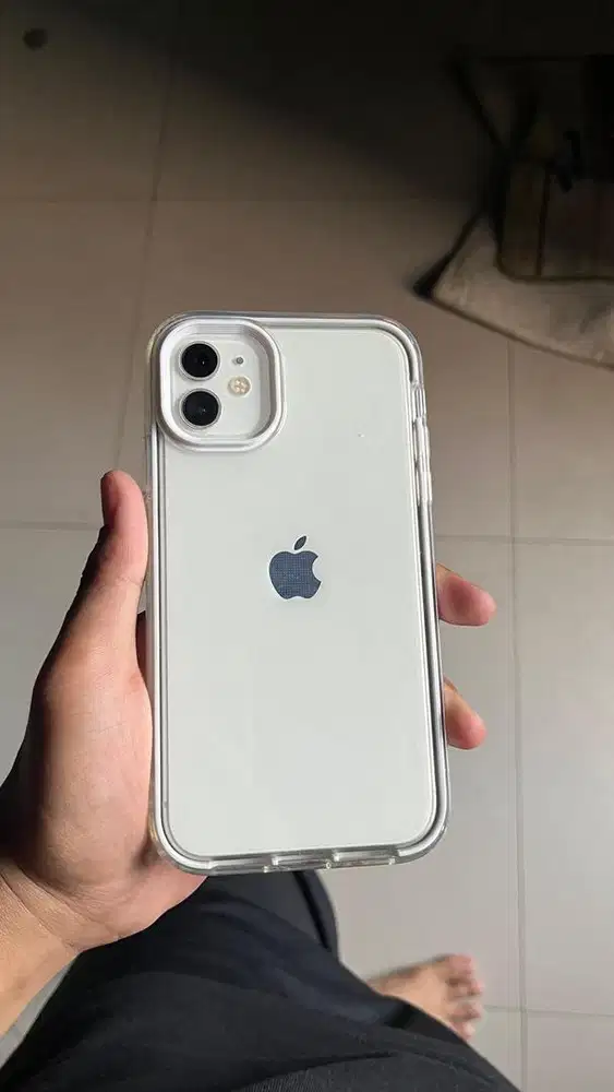 Iphone 11 putih