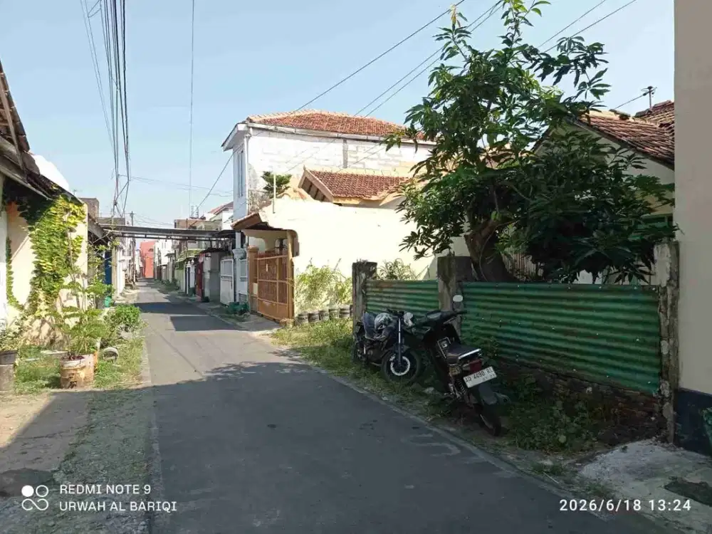 pekarangan area kost ums gonilan sukoharjo