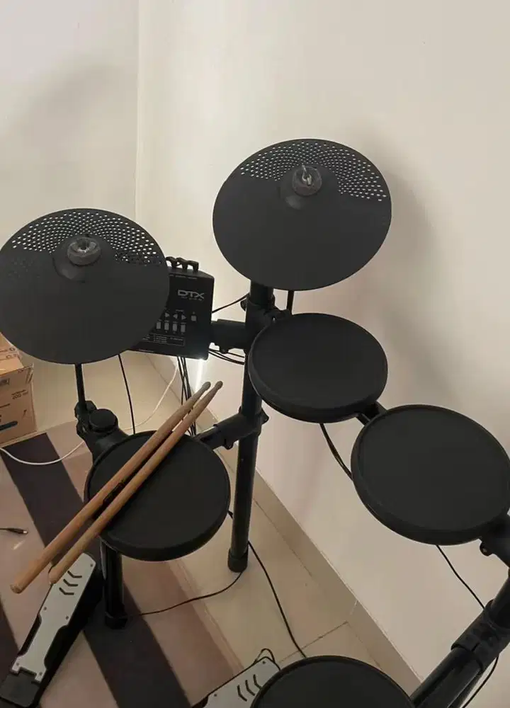 drum elektrik yamaha dtx 402k