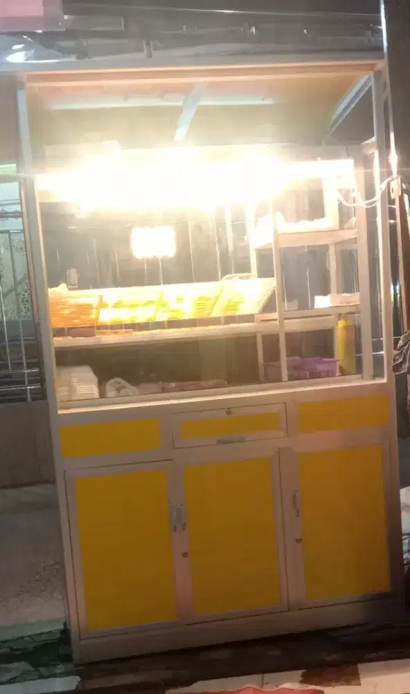 Borongan Gerobak, freeze dan kompor
