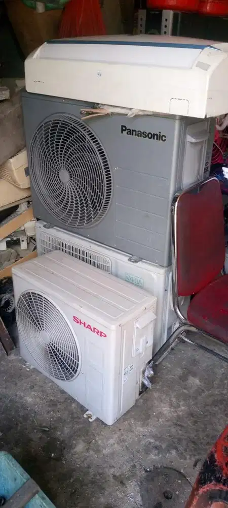 Terima ac bekas kondisi rusak