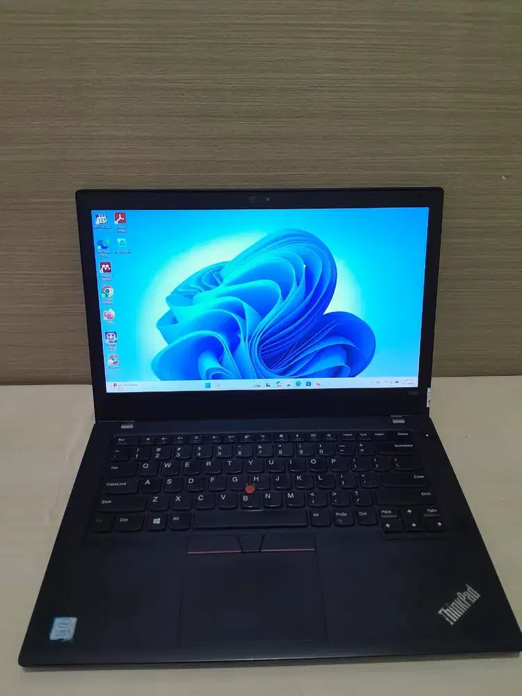 Lenovo T480, Core i5 gen8, Ram 8GB, SSD 240GB, Layar 14inch, Dua batre