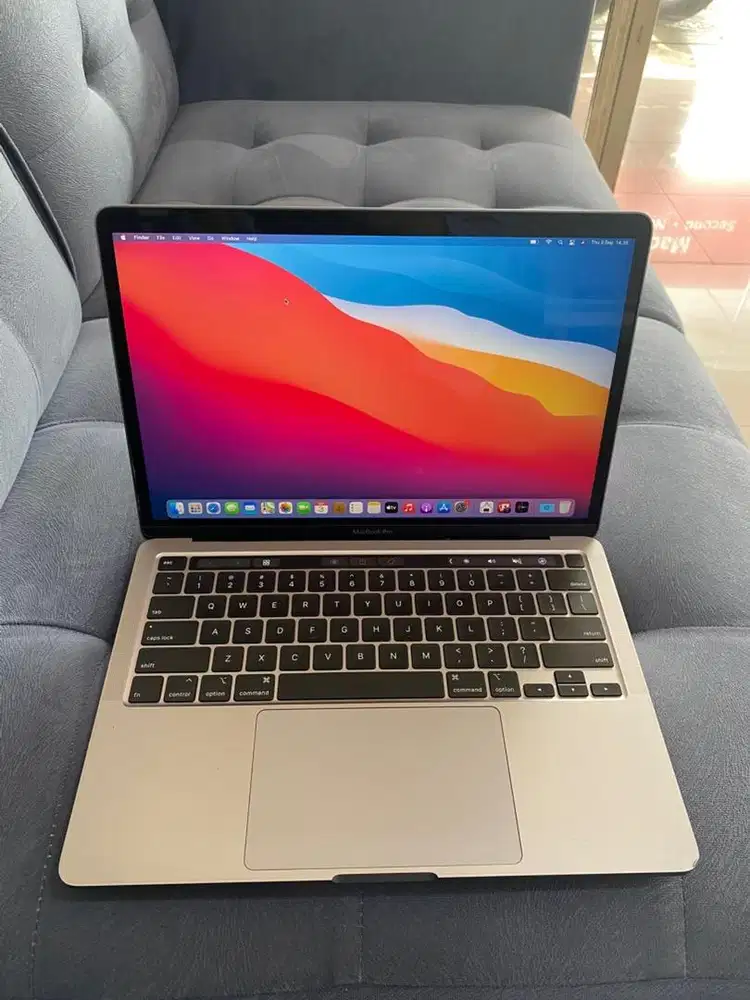 MACBOOK PRO 2020 i5 16/512 13INCH DENT