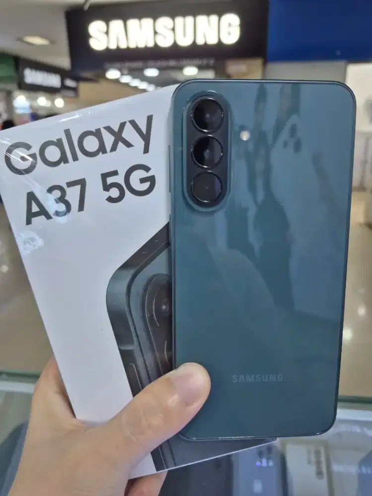 Samsung a37 5g ram 8/256gb garansi 11 bln