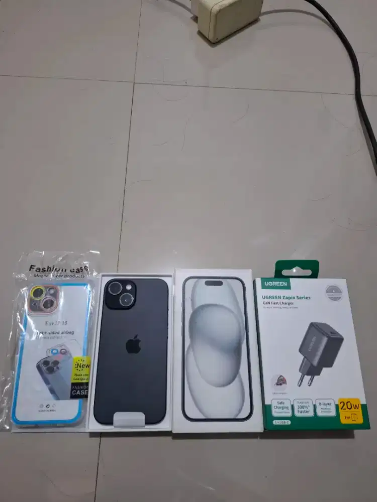 Iphone 15 128 ibox warna black fullset